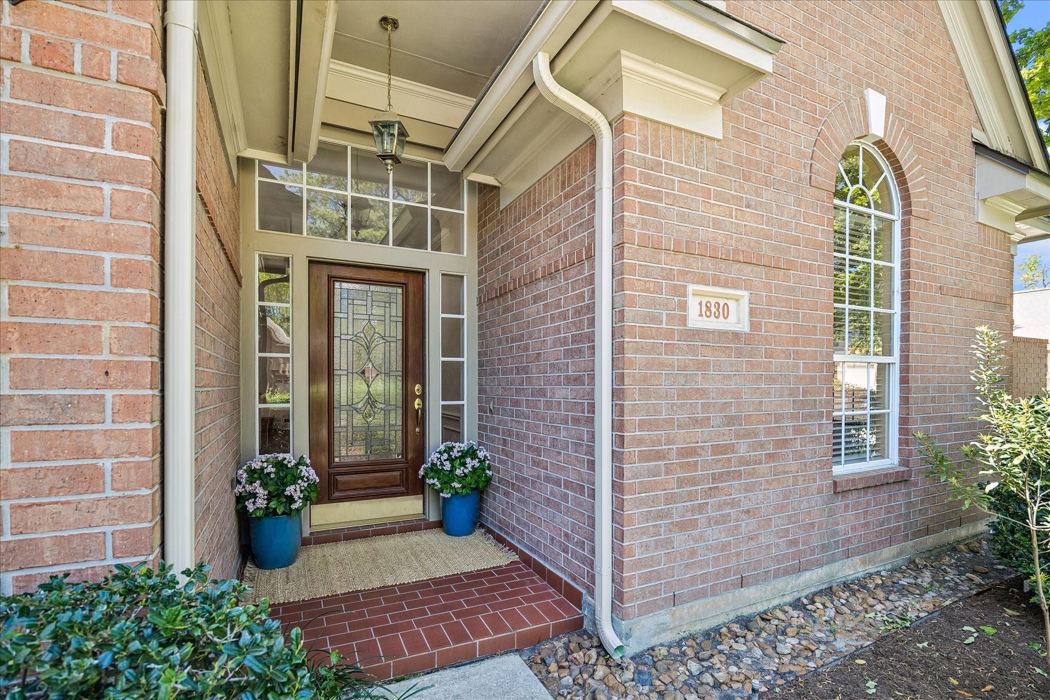 1830 Breezin Court