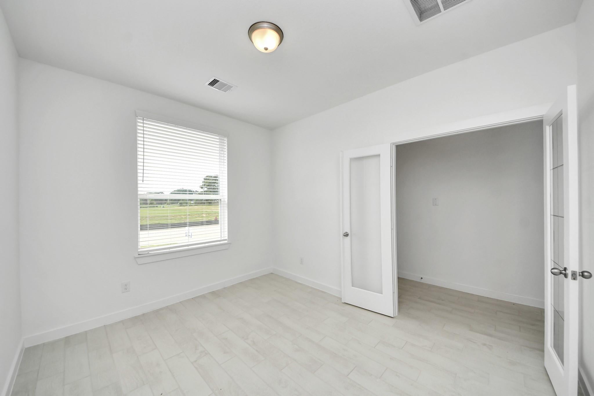 24606 Broad Park Ct