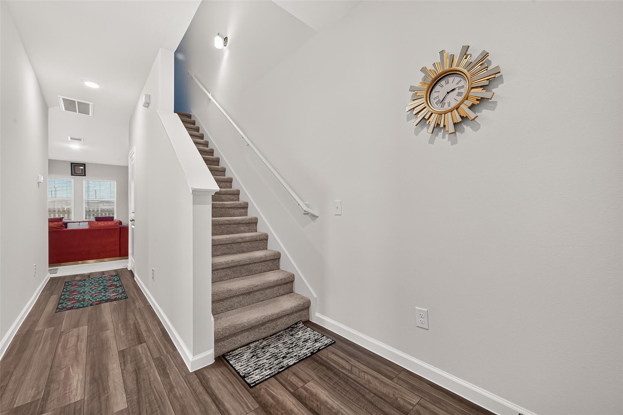 8638 Vacek Crossing Way