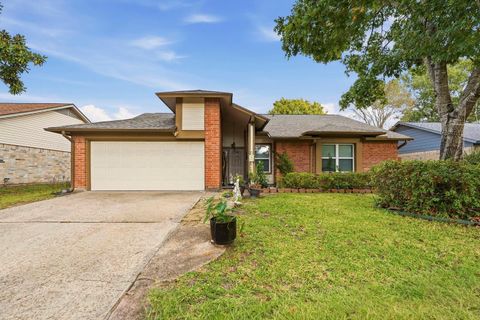 Photo of 16210 N Cross Drive, Houston, TX 77073 (MLS # 49458331)