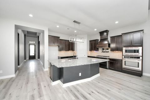 Photo of 4914 Thunder Creek Lane, Sugar Land, TX 77479 (MLS # 49574871) Photo of 4914 Thunder Creek Lane, Sugar Land, TX 77479 (MLS # 49574871)