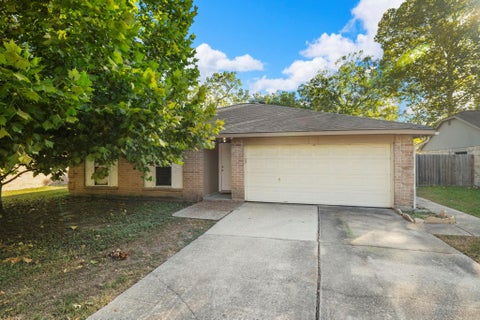 Photo of 23826 Lestergate Drive, Spring, TX 77373 (MLS # 33068556)