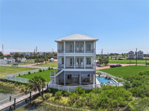 Photo of 3515 Hudson Court, Galveston, TX 77554 (MLS # 89060465)