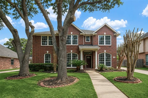 Photo of 1715 Brightlake Way, Missouri City, TX 77459 (MLS # 43388942)