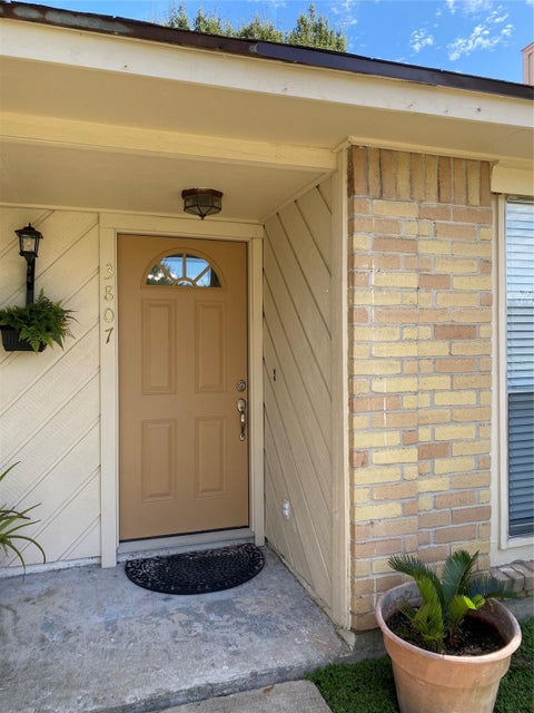Photo of 3807 Westheimer Place Drive N, Houston, TX 77082 (MLS # 52500332)