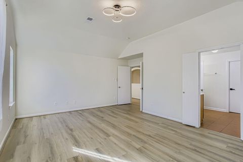 Tiny photo for 826 Forest Hillside Lane, Houston, TX 77067 (MLS # 91290853)