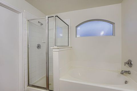 Tiny photo for 826 Forest Hillside Lane, Houston, TX 77067 (MLS # 91290853)