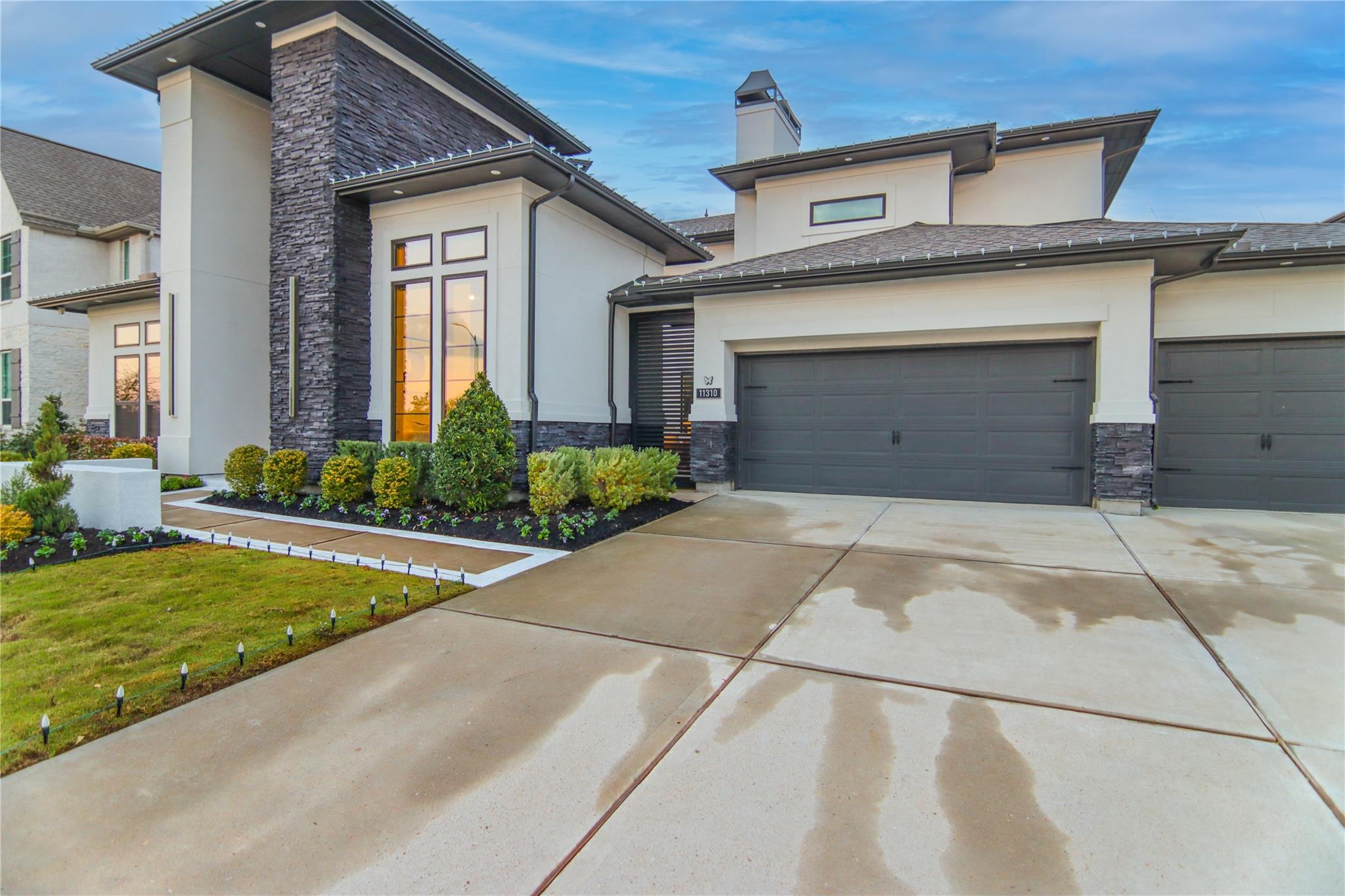 11310 Flying Admiral Drive