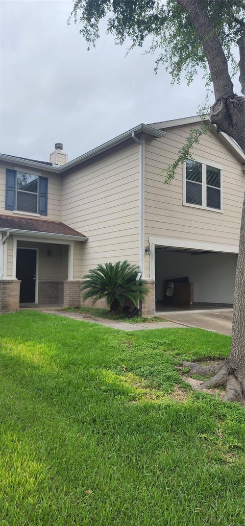 Photo of 13230 Skyviewgreen Drive, Houston, TX 77047 (MLS # 39739737)