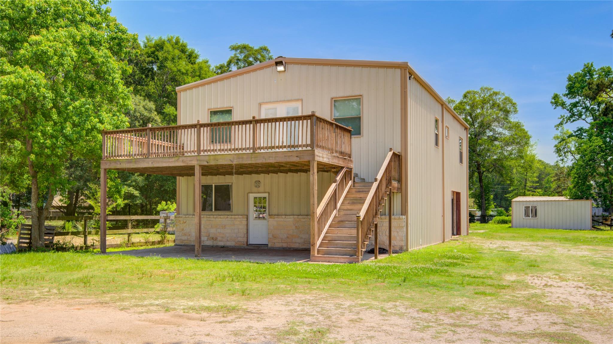 16947 Pioneer Trail