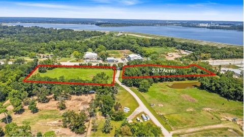Photo of 0 Fm 1097 Road W, Willis, TX 77318 (MLS # 42767850)