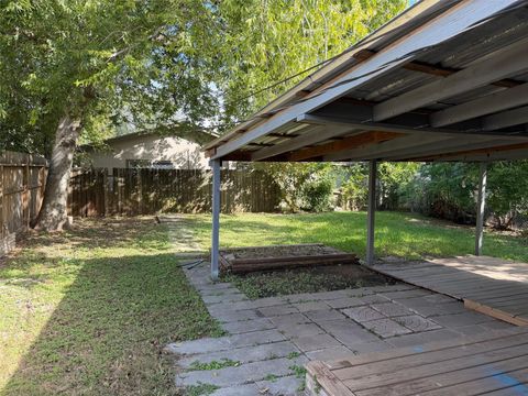 Tiny photo for 4737 Jefferson Street, Houston, TX 77023 (MLS # 43865466)