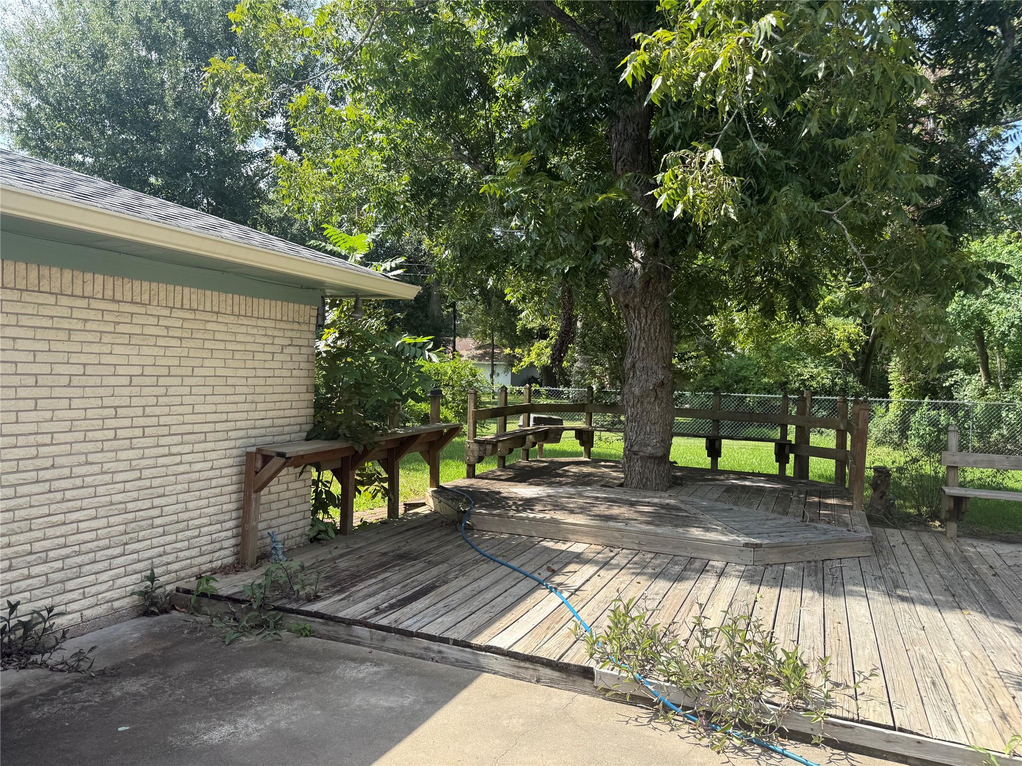 309 Linden Lane