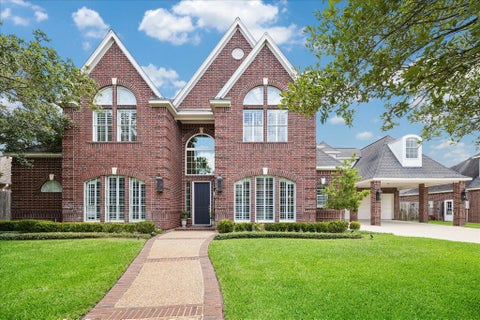Homes For Sale - 13518 Gainesway Drive<br/> Cypress, TX 77429