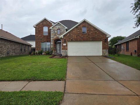 Photo of 6818 Stoneyvale Drive, Houston, TX 77083 (MLS # 87357788)