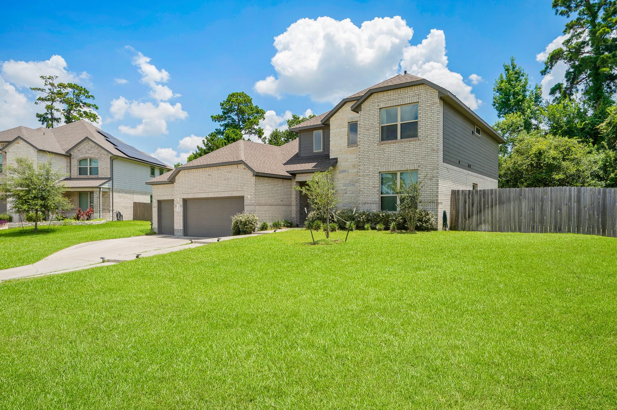 15814 Gibson Grass Court