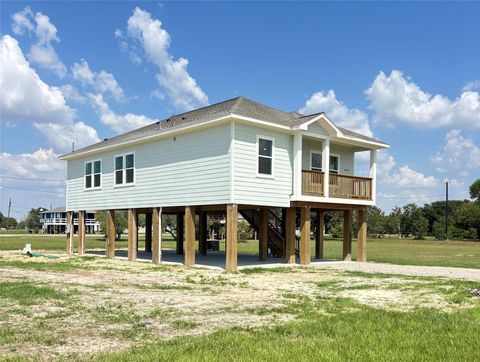Photo of 638 Swallow Drive, Palacios, TX 77465 (MLS # 31525805) Photo of 638 Swallow Drive, Palacios, TX 77465 (MLS # 31525805)