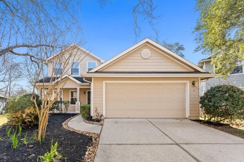 Photo of 6 Druids Glen Place, The Woodlands, TX 77382 (MLS # 71872221)