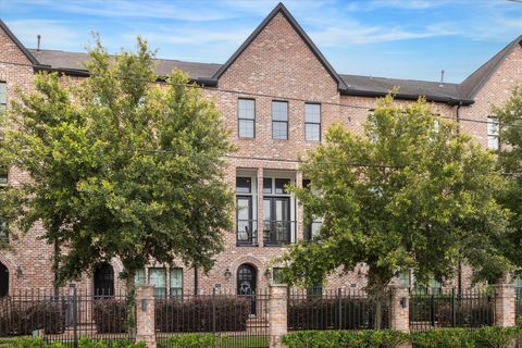 Photo of 9520 London Bridge Station, Houston, TX 77045 (MLS # 8246137)