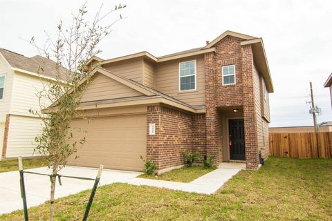 Photo of 4235 Silver Ranch Road, Houston, TX 77014 (MLS # 82360846)