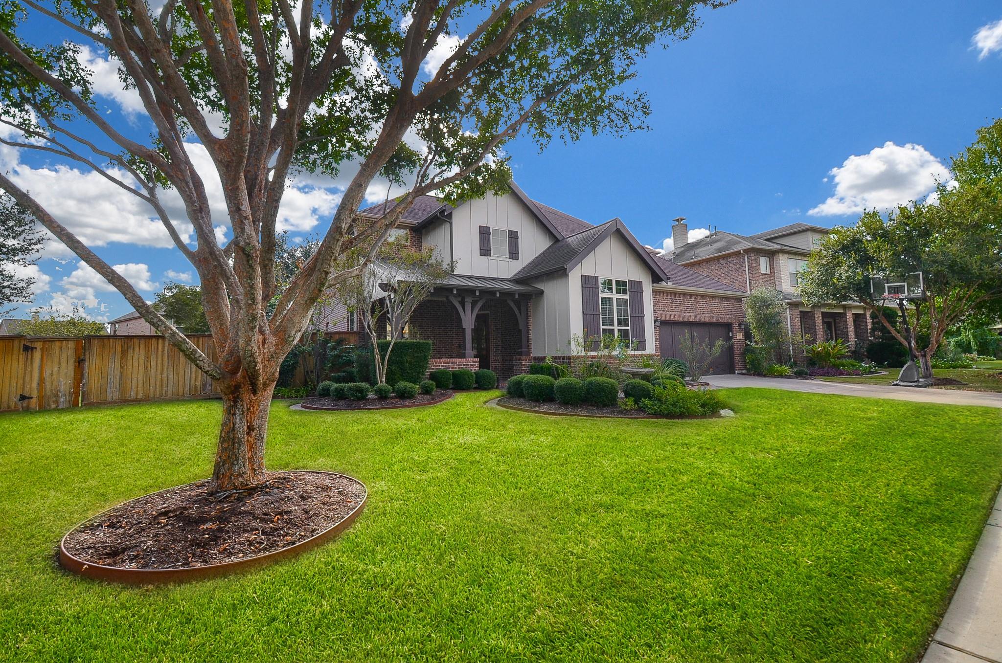 5319 Humboldt Park Lane