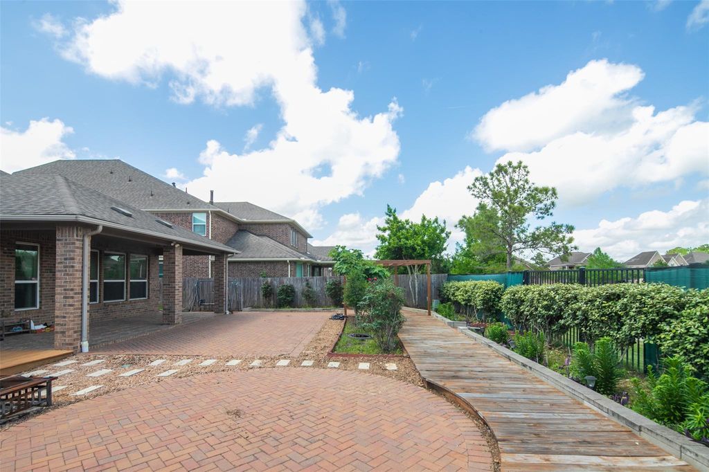 Photo of 3011 Rocky Canyon Drive, Pearland, TX 77584 (MLS # 90600062)