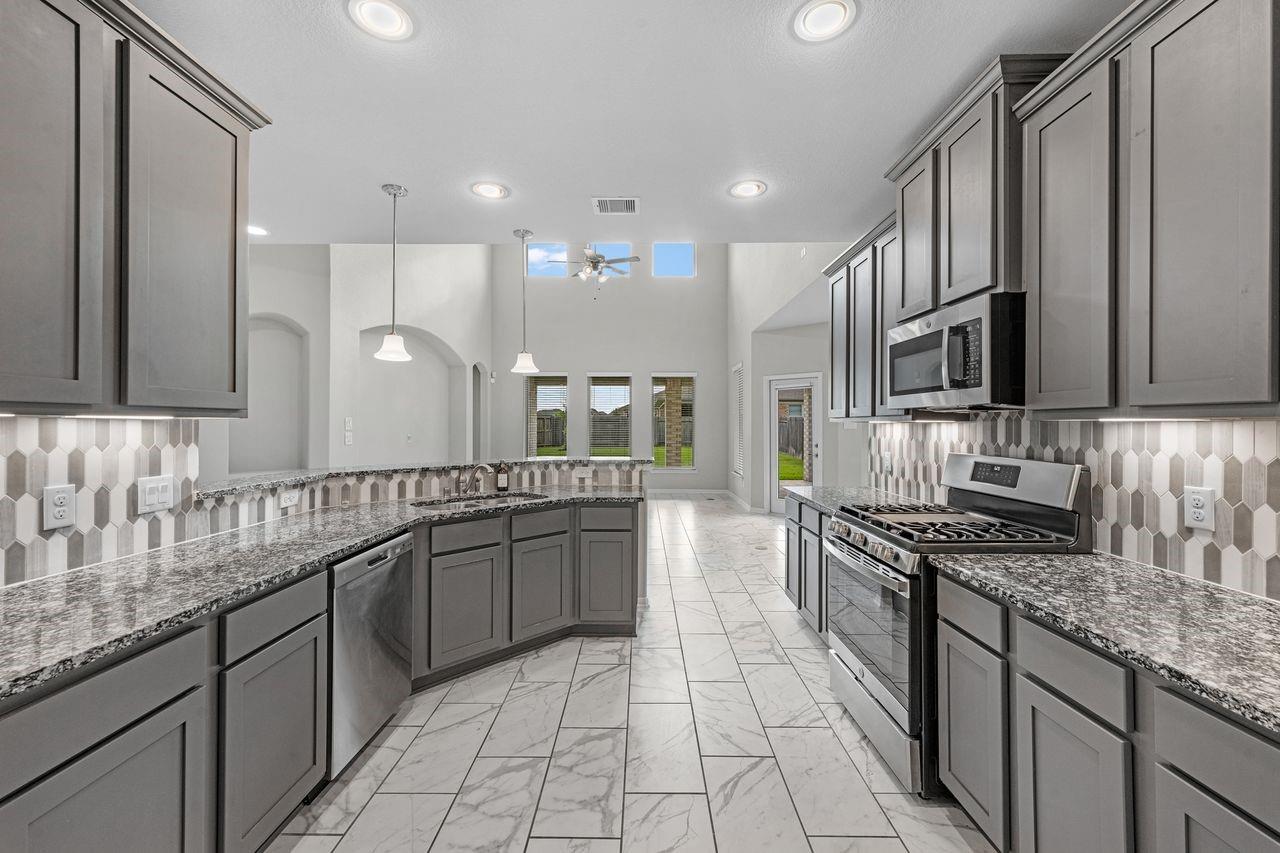 2727 Saw Palmetto Trail
