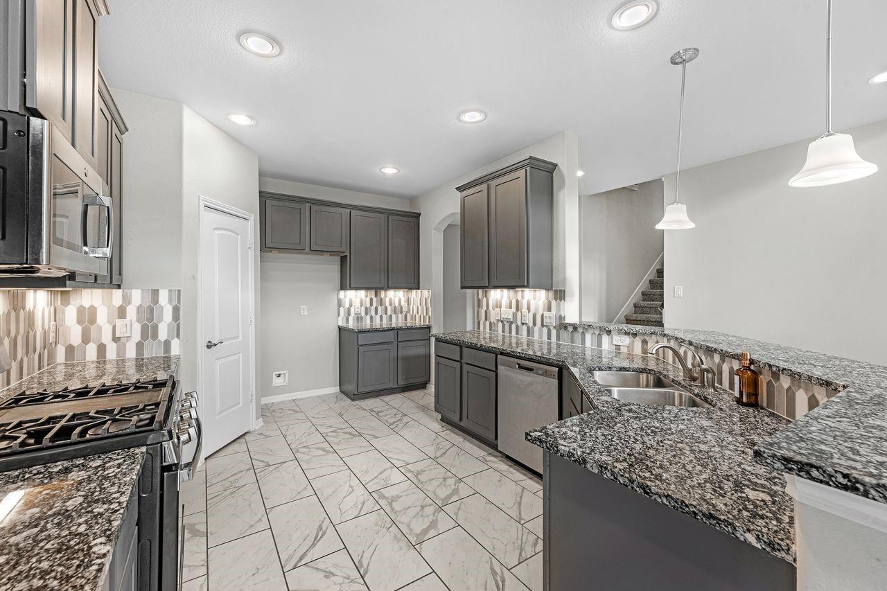 2727 Saw Palmetto Trail