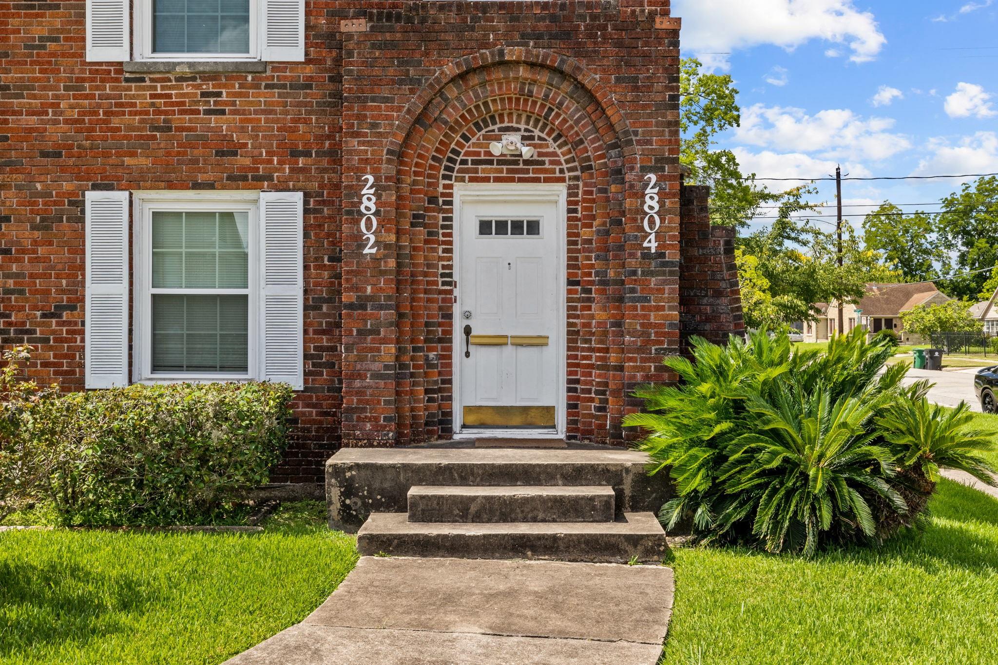 2804 Cleburne Street