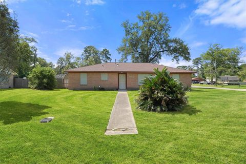 Photo of 200 Mary Jo Street, Cleveland, TX 77328 (MLS # 75539621) Photo of 200 Mary Jo Street, Cleveland, TX 77328 (MLS # 75539621)