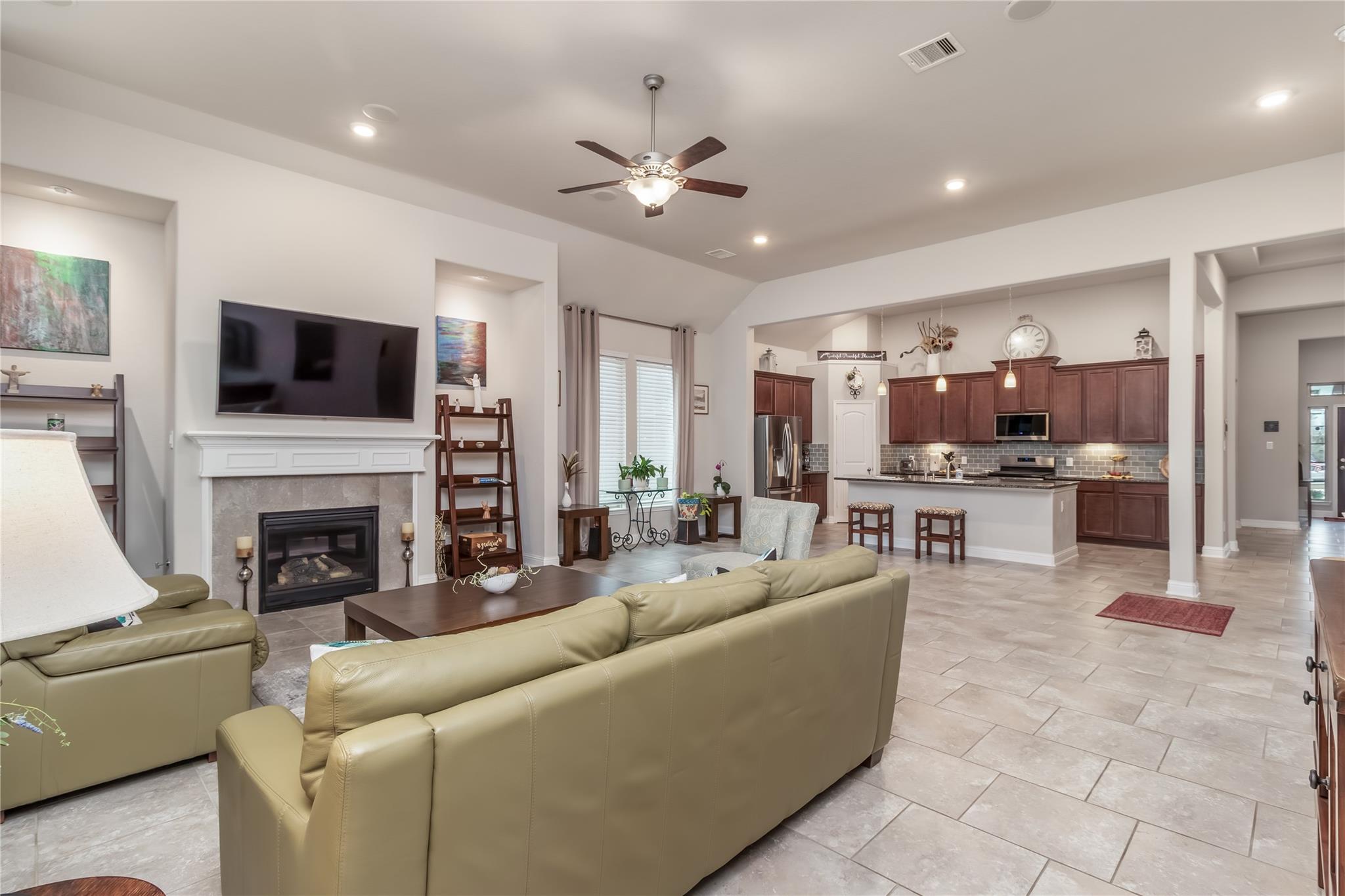 2968 Twin Cove Court