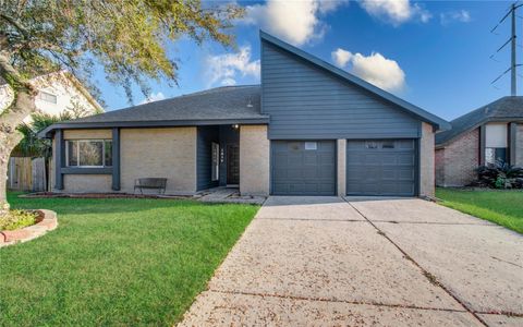 Photo of 1814 Wildwood Drive, Deer Park, TX 77536 (MLS # 89621911)
