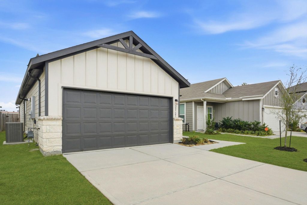 Photo of 24721 Cherry Log Lane, Porter, TX 77365 (MLS # 88995914)