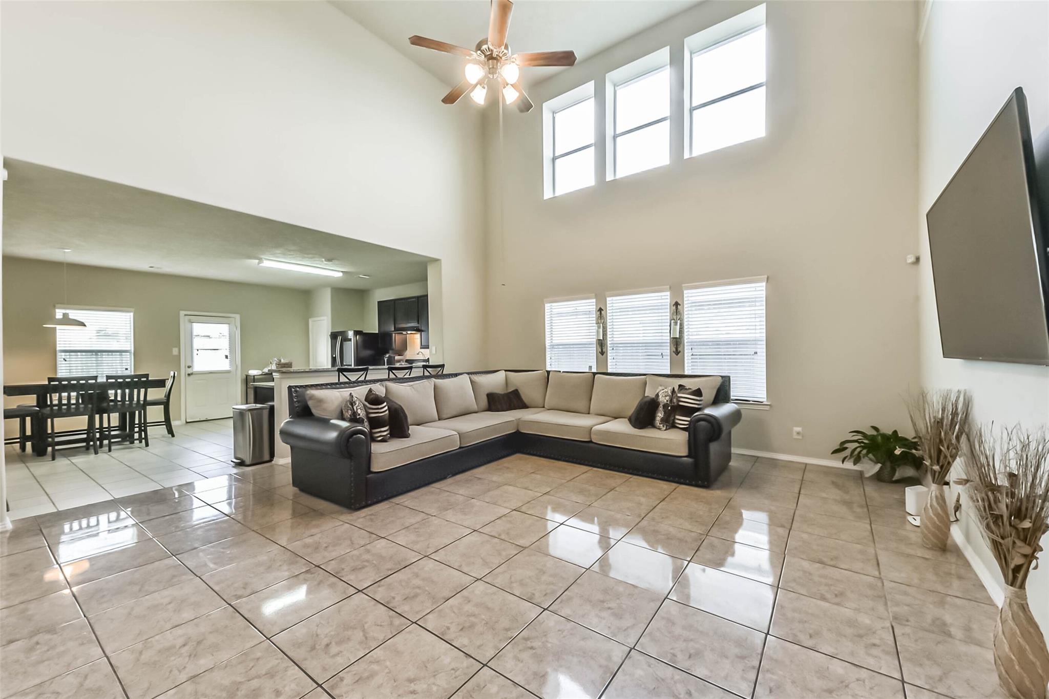 212 Hawks View Drive