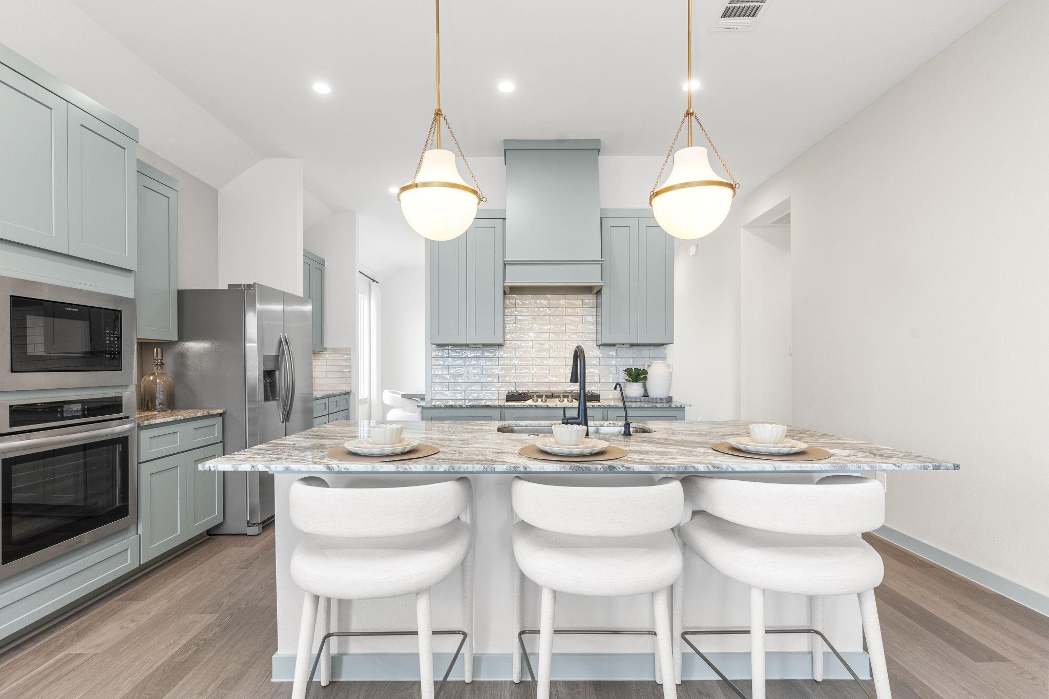 3224 Woodrose Orchard