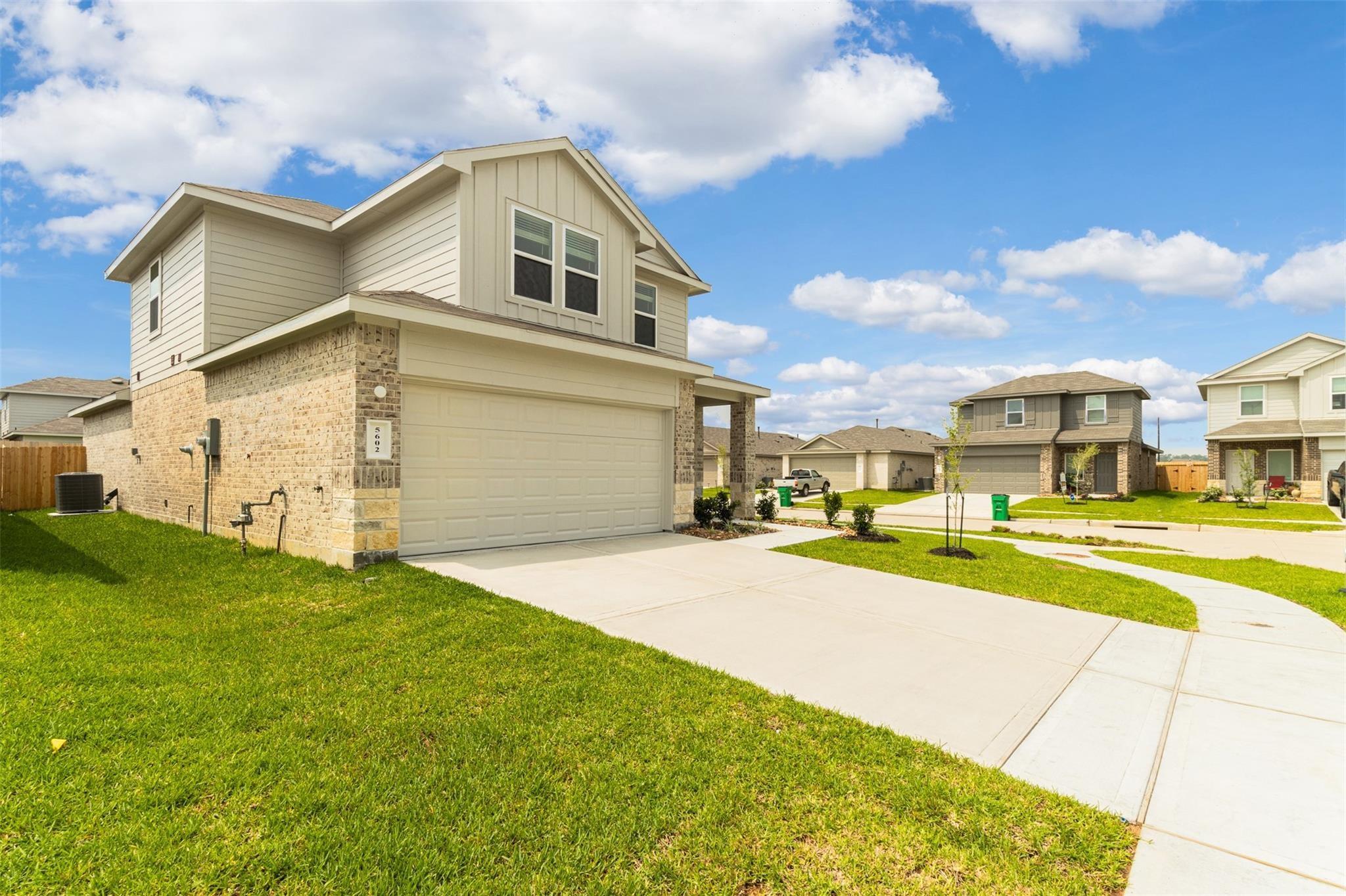 5602 Sycamore Glen Drive