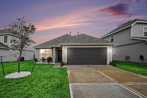 Photo of 4906 Luke Mathew Drive, Rosharon, TX 77583 (MLS # 5483597)