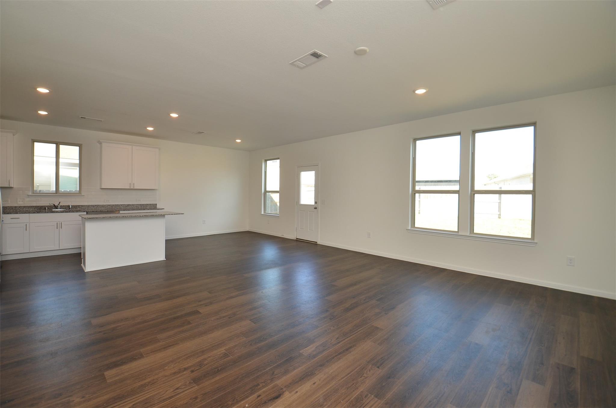 16439 Big Hickory Dr