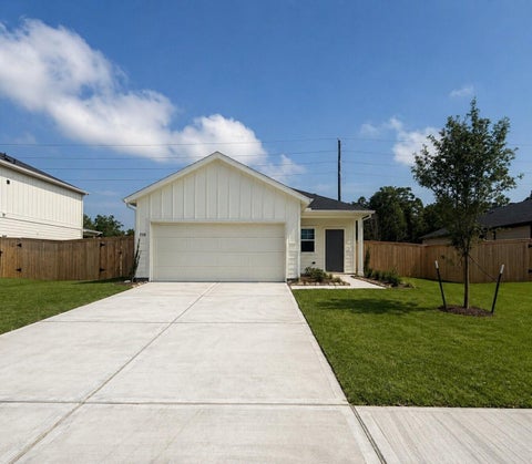 Photo of 7110 Thomas James Court, Cove, TX 77523 (MLS # 64434642)