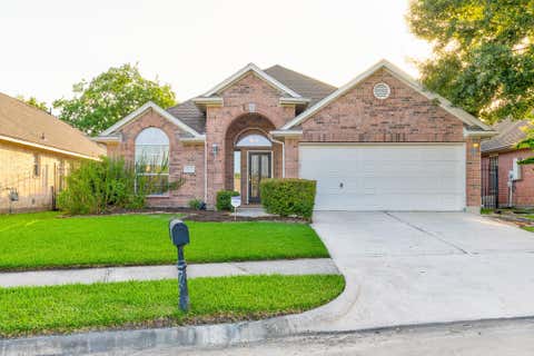 Photo of 4115 Applerock Drive, Baytown, TX 77521 (MLS # 68211409)