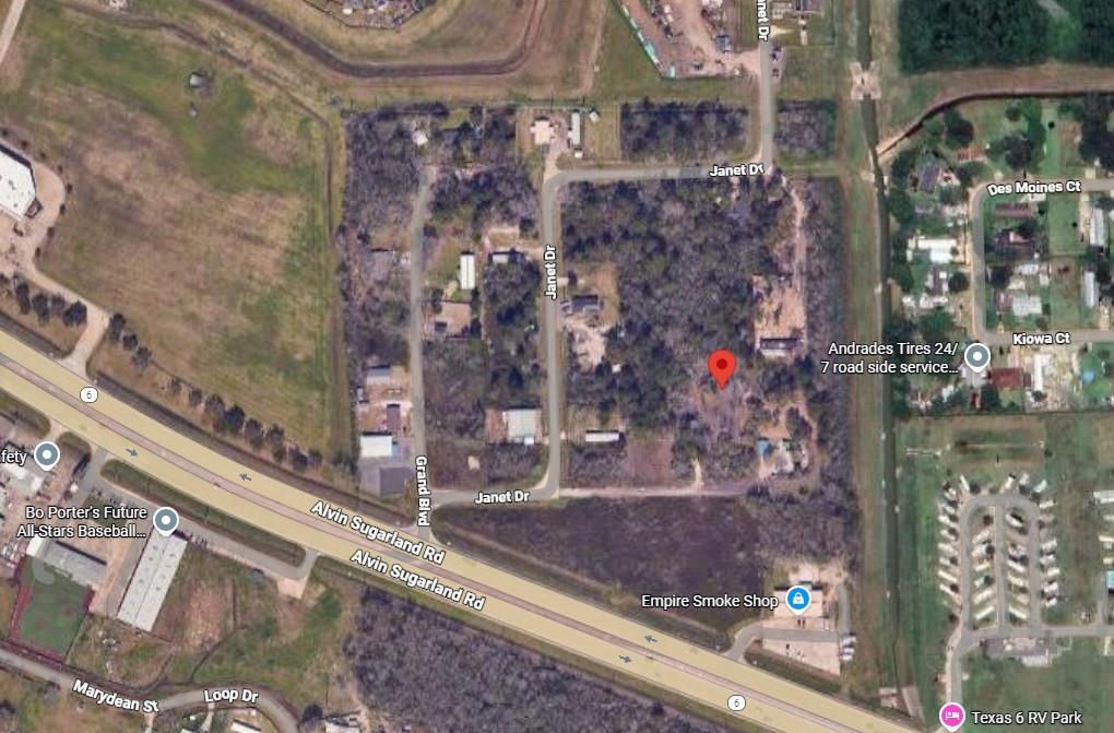 5923 & 5927 Hazel Dr