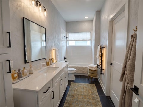 Tiny photo for 2000 Riverside Farms DR #9101, Austin, TX 78741 (MLS # 29870712)