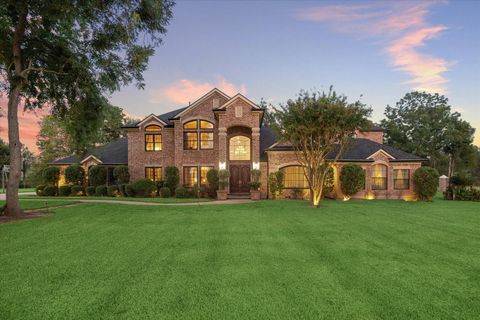 Photo of 7811 Lakebrook Drive, Missouri City, TX 77459 (MLS # 23959018)