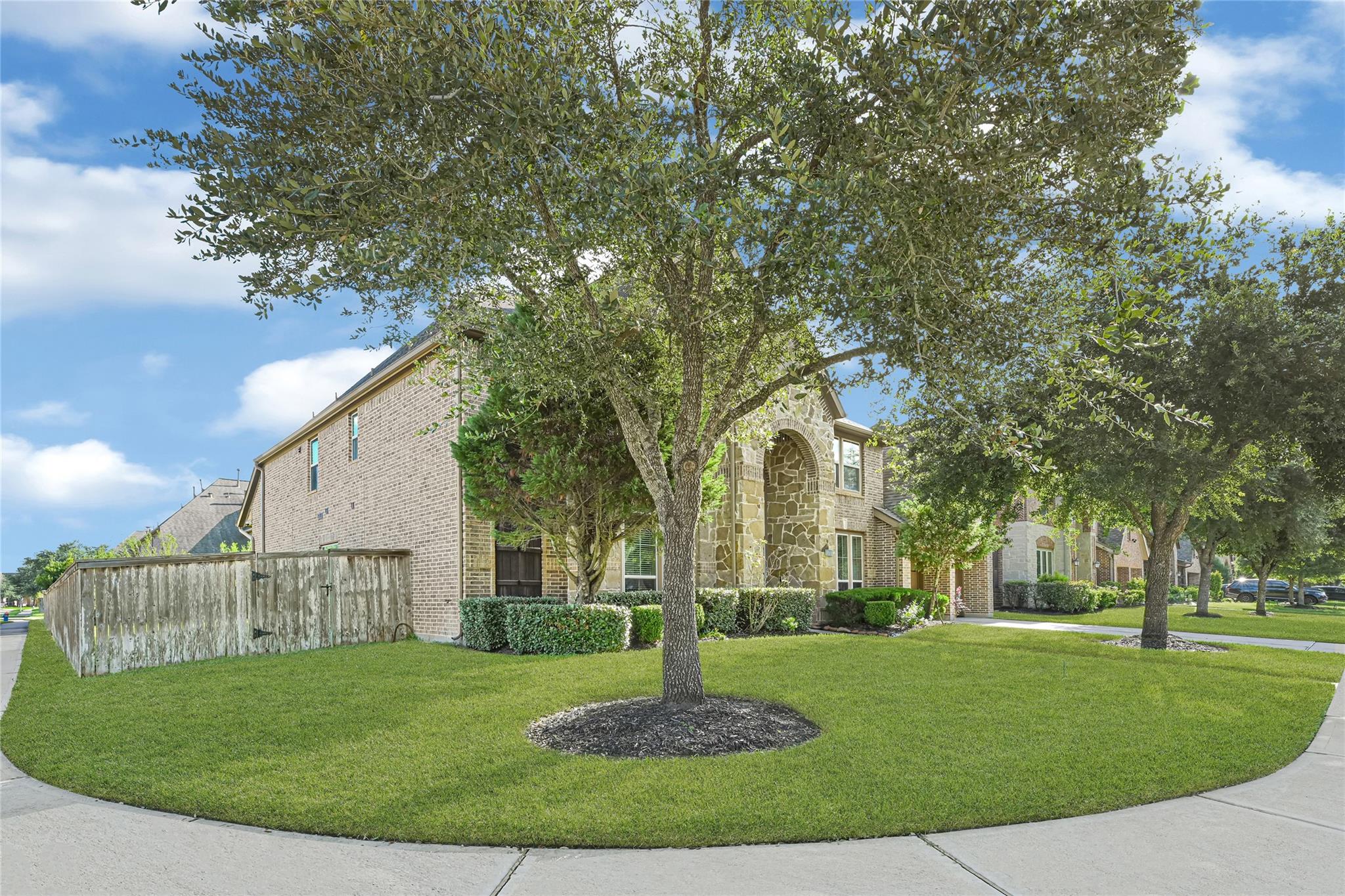 13617 Fountain Mist Drive