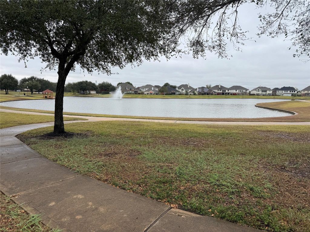 Photo of 3114 Becker Glen Street, Fresno, TX 77545 (MLS # 73509880)