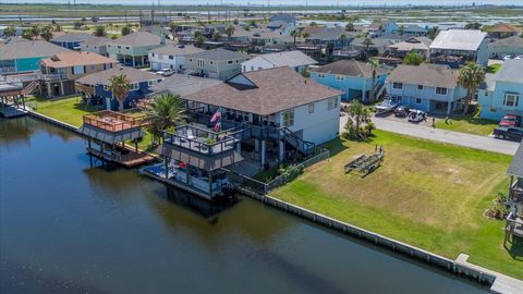 Photo of 1007 Redfish Street, Bayou Vista, TX 77563 (MLS # 66997375)