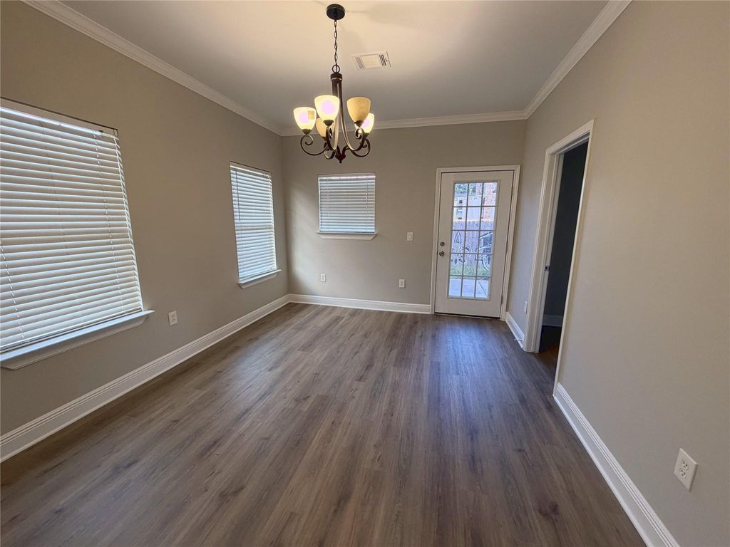 Photo of 716 74th Street, Houston, TX 77011 (MLS # 29354935)