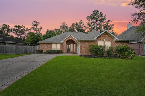 Photo of 16627 Convoy Court, Crosby, TX 77532 (MLS # 25862801) Photo of 16627 Convoy Court, Crosby, TX 77532 (MLS # 25862801)