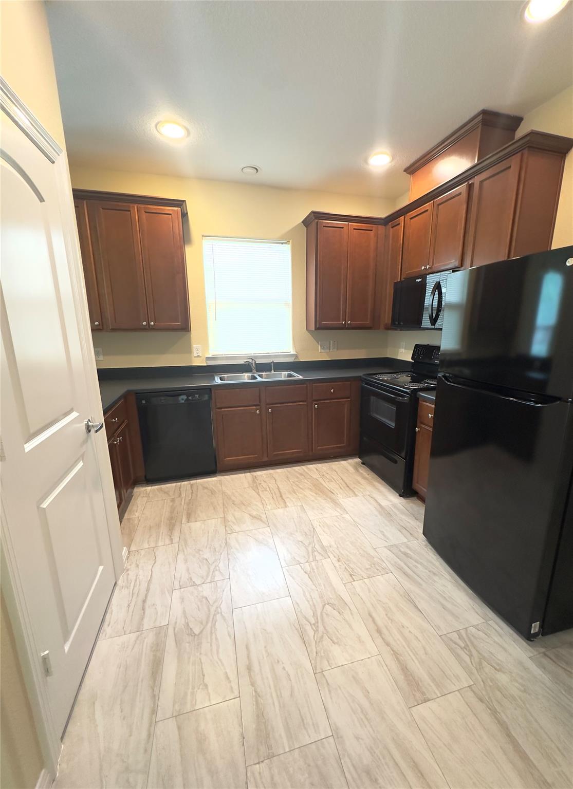 1040 Trinidad Street