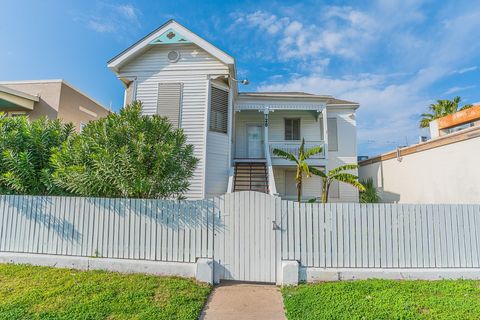 Photo of 720 Avenue K #Down, Galveston, TX 77550 (MLS # 36496971)